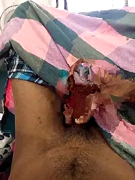 Snapshot of Playmrt chatting on 12/14/25, 08:41 Playmrt online show from 12/14/25, 08:41