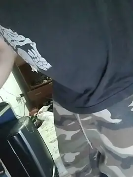 Snapshot of pikalindaxx chatting on 02/06/26, 07:45 pikalindaxx online show from 02/06/26, 07:45