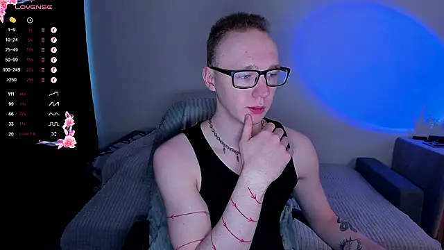 Alex silents online show from 11/20/25, 04:23