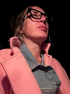 casalinga88 online show from 10/25/25, 09:09