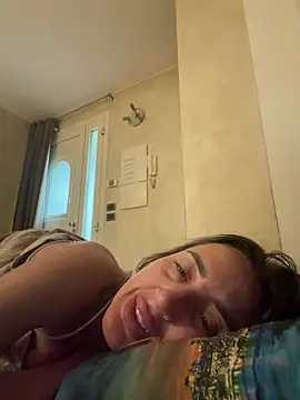 casalinga88 online show from 04/15/26, 05:36