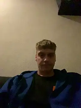 Simboxxx040 online show from 04/24/26, 09:39