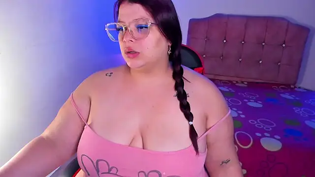 Sheryl Hamilton online show from 11/11/25, 11:10