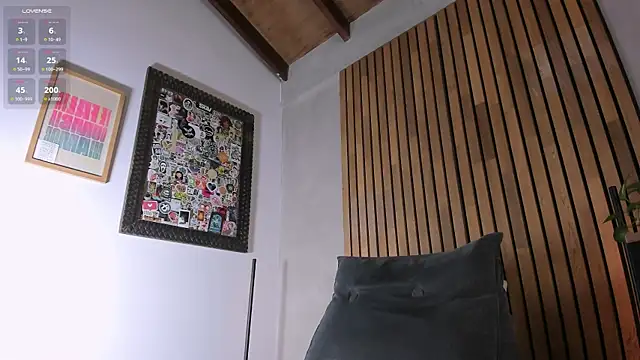 honeyhot69   online show from 06/21/26, 10:51