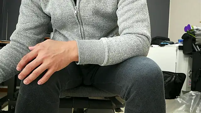 Snapshot of tokimori chatting on 01/11/25, 02:36 tokimori online show from 01/11/25, 02:36