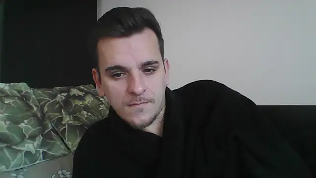 Snapshot of Huge_cock22cm chatting on 01/18/25, 08:10 Huge cock22cm online show from 01/18/25, 08:10