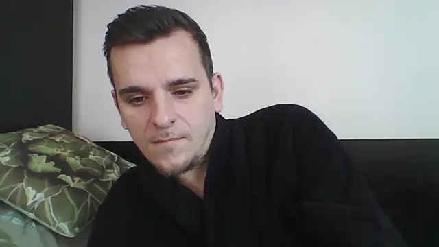 Snapshot of Huge_cock22cm chatting on 01/21/25, 07:47 Huge cock22cm online show from 01/21/25, 07:47