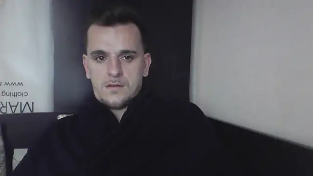 Snapshot of Huge_cock22cm chatting on 01/24/25, 01:57 Huge cock22cm online show from 01/24/25, 01:57