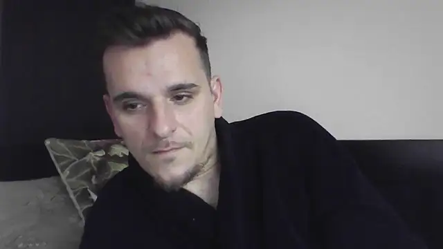 Snapshot of Huge_cock22cm chatting on 02/02/25, 12:46 Huge cock22cm online show from 02/02/25, 12:46