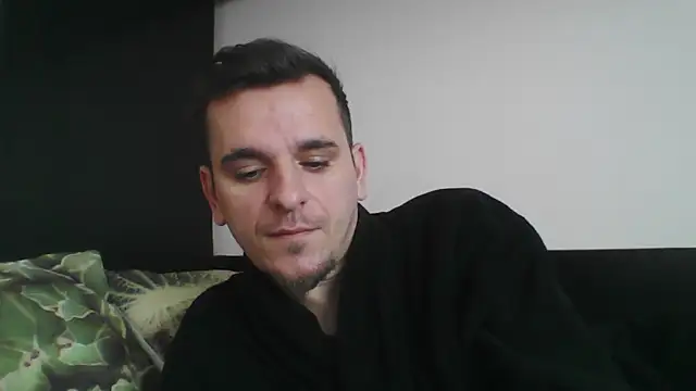 Snapshot of Huge_cock22cm chatting on 02/15/25, 08:22 Huge cock22cm online show from 02/15/25, 08:22