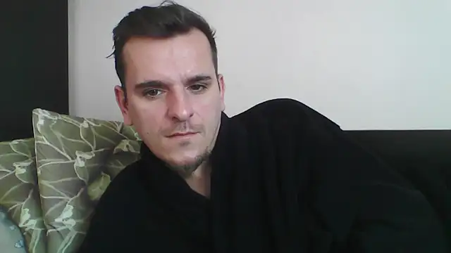 Snapshot of Huge_cock22cm chatting on 02/18/25, 08:38 Huge cock22cm online show from 02/18/25, 08:38