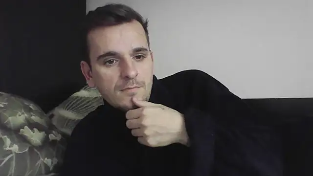 Snapshot of Huge_cock22cm chatting on 02/20/25, 07:01 Huge cock22cm online show from 02/20/25, 07:01