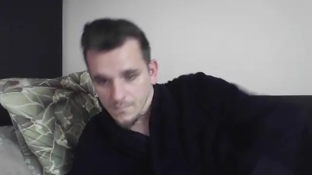 Snapshot of Huge_cock22cm chatting on 02/20/25, 01:08 Huge cock22cm online show from 02/20/25, 01:08