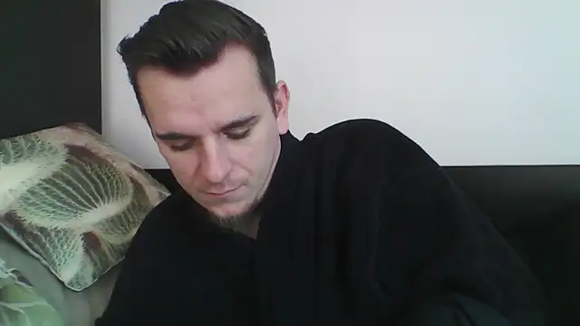Snapshot of Huge_cock22cm chatting on 02/23/25, 07:33 Huge cock22cm online show from 02/23/25, 07:33