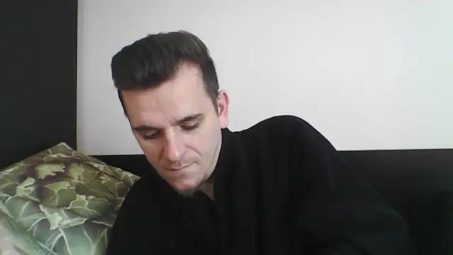 Snapshot of Huge_cock22cm chatting on 02/25/25, 08:58 Huge cock22cm online show from 02/25/25, 08:58