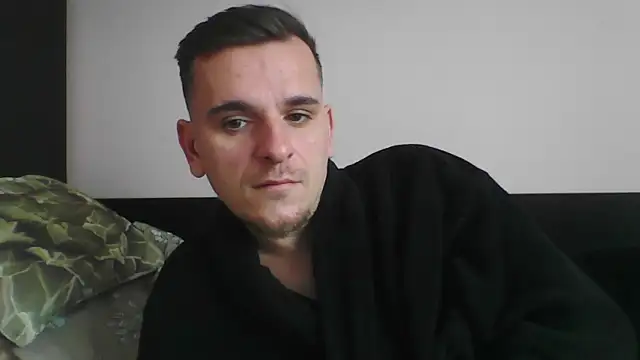 Snapshot of Huge_cock22cm chatting on 02/27/25, 10:15 Huge cock22cm online show from 02/27/25, 10:15