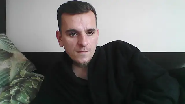 Snapshot of Huge_cock22cm chatting on 03/13/25, 01:18 Huge cock22cm online show from 03/13/25, 01:18