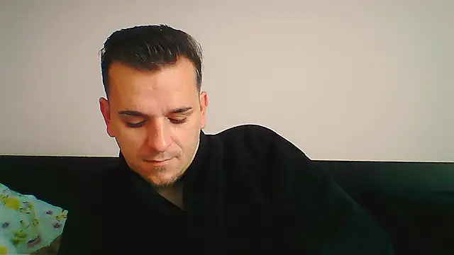 Huge cock22cm online show from 11/16/25, 07:25