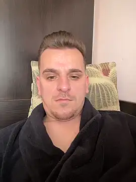 Huge cock22cm online show from 03/04/26, 12:00