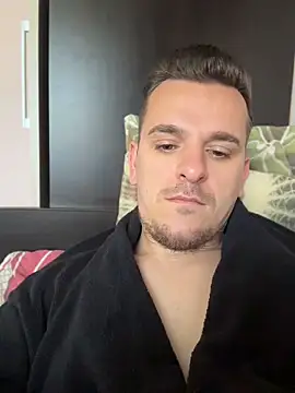 Huge cock22cm online show from 06/08/26, 05:30