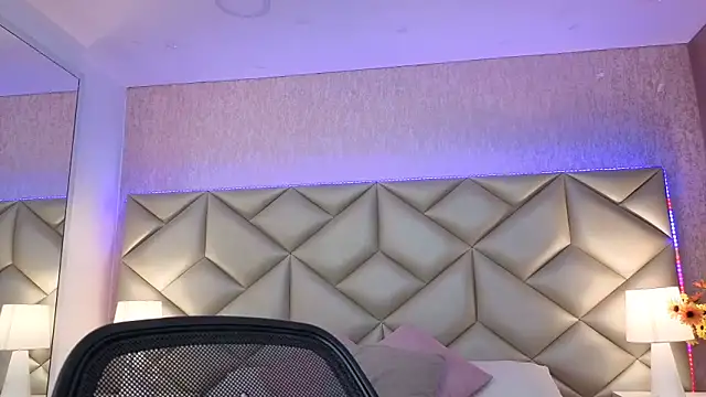 Brenda Garcia online show from 09/21/25, 12:07