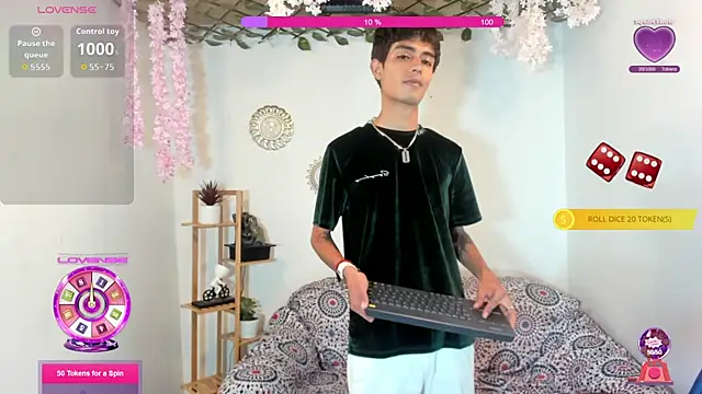 oliverhot2005 online show from 09/09/25, 11:15