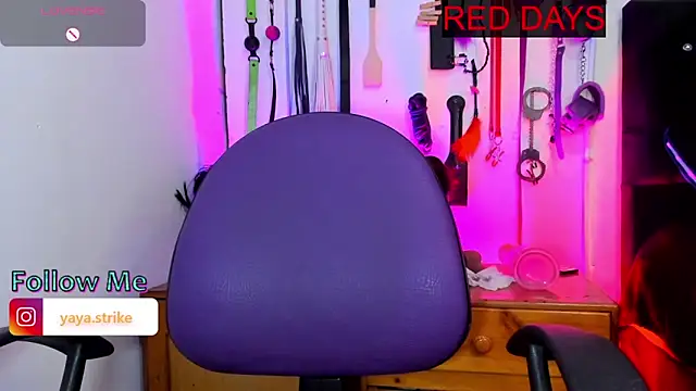 LucyStrike  online show from 01/05/26, 11:19