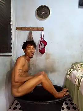 Snapshot of TaurusBallz chatting on 09/10/25, 06:41 TaurusBallz online show from 09/10/25, 06:41