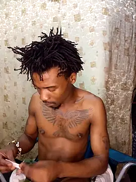 Snapshot of TaurusBallz chatting on 09/11/25, 10:26 TaurusBallz online show from 09/11/25, 10:26