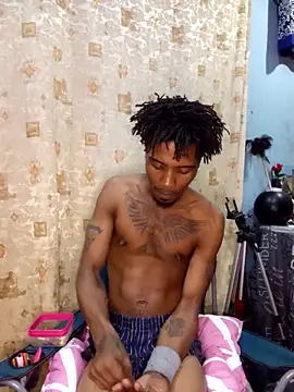 Snapshot of TaurusBallz chatting on 09/23/25, 09:12 TaurusBallz online show from 09/23/25, 09:12