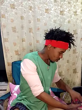 Snapshot of TaurusBallz chatting on 09/24/25, 05:38 TaurusBallz online show from 09/24/25, 05:38