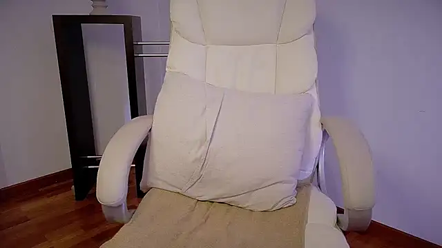 Snapshot of fedebarbie chatting on 12/02/25, 05:24 fedebarbie online show from 12/02/25, 05:24