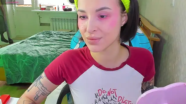 folinskayyya online show from 04/10/26, 05:23