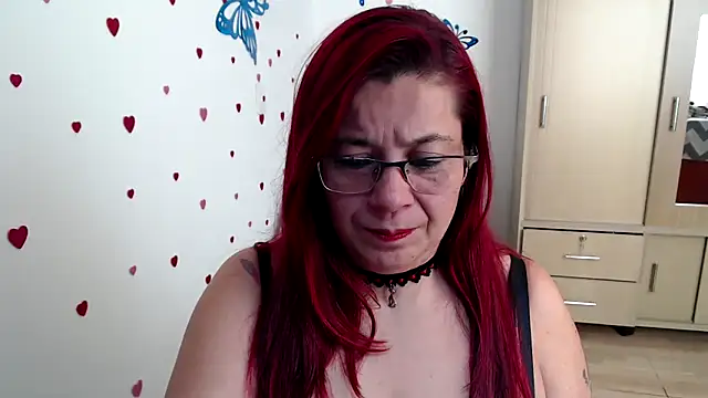 Snapshot of lilisa777 chatting on 02/14/25, 04:31 lilisa777 online show from 02/14/25, 04:31