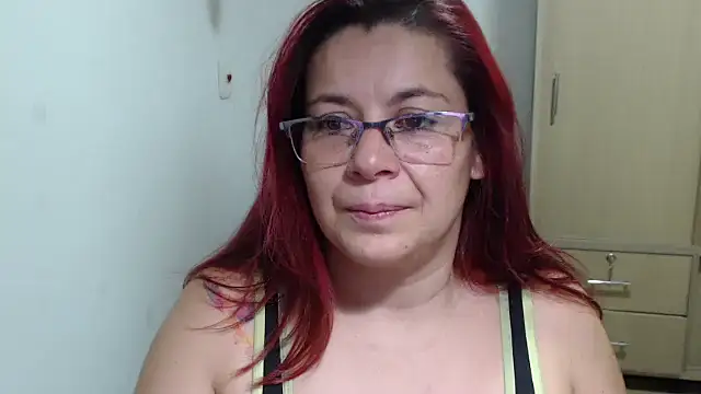 Snapshot of lilisa777 chatting on 03/07/25, 10:24 lilisa777 online show from 03/07/25, 10:24