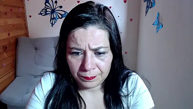 Snapshot of lilisa777 chatting on 11/08/25, 08:51 lilisa777 online show from 11/08/25, 08:51