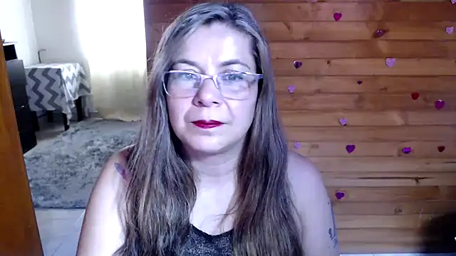 Snapshot of lilisa777 chatting on 11/25/25, 09:26 lilisa777 online show from 11/25/25, 09:26