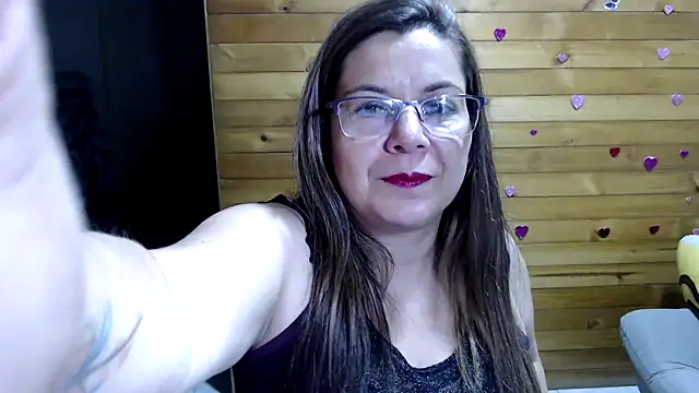 Snapshot of lilisa777 chatting on 12/03/25, 12:51 lilisa777 online show from 12/03/25, 12:51