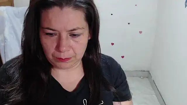 lilisa777 online show from 04/24/26, 11:29