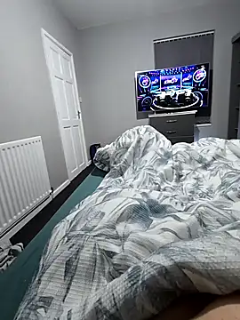 roxy bigtits1 online show from 12/24/24, 11:11