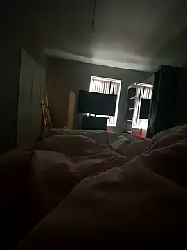 roxy bigtits1 online show from 01/11/25, 11:34