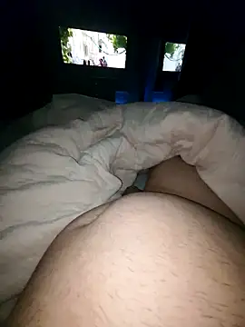 roxy bigtits1 online show from 01/12/25, 12:07