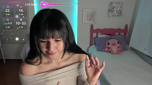 cute roxy online show from 01/31/25, 02:04