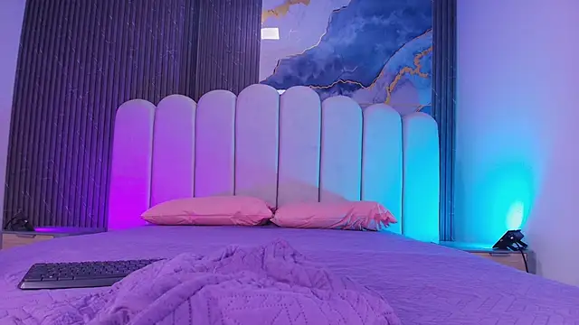 hot dione online show from 03/27/26, 07:13