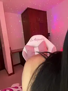 alee lenoxx online show from 03/01/25, 07:41