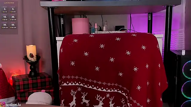 alicelu  online show from 12/07/24, 06:10