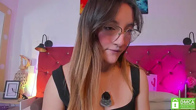 Ruth harvey  online show from 04/13/26, 02:11