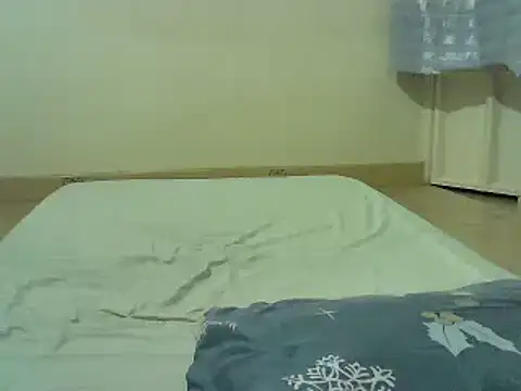 Snapshot of princess-cutie12 chatting on 03/13/25, 06:23 princess-cutie12 online show from 03/13/25, 06:23