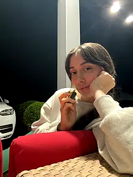 Snapshot of emiliasommer chatting on 09/26/25, 08:24 emiliasommer online show from 09/26/25, 08:24