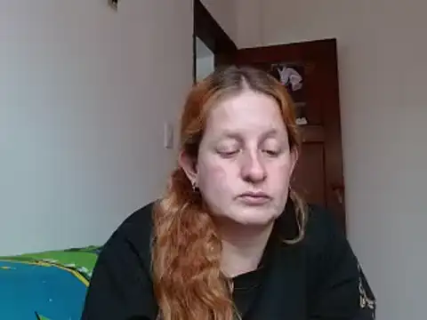 ViioletaMora online show from 12/17/25, 07:42